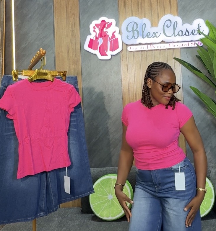 Stretchy basic top
