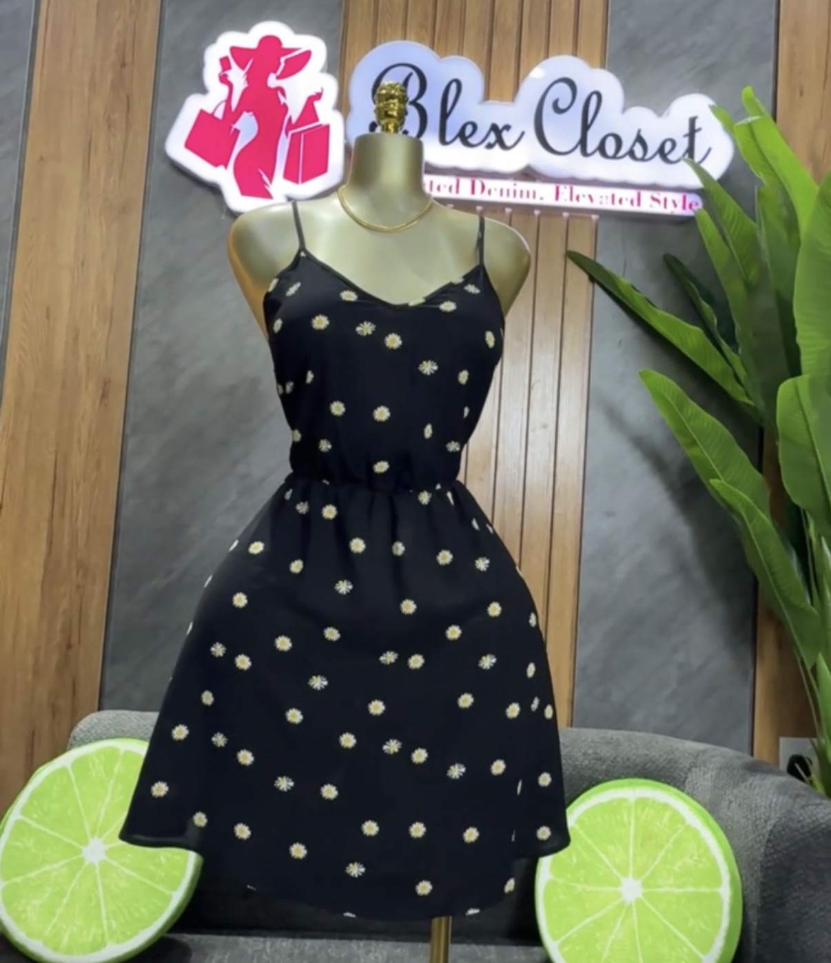 Non stretchy chiffon gown 