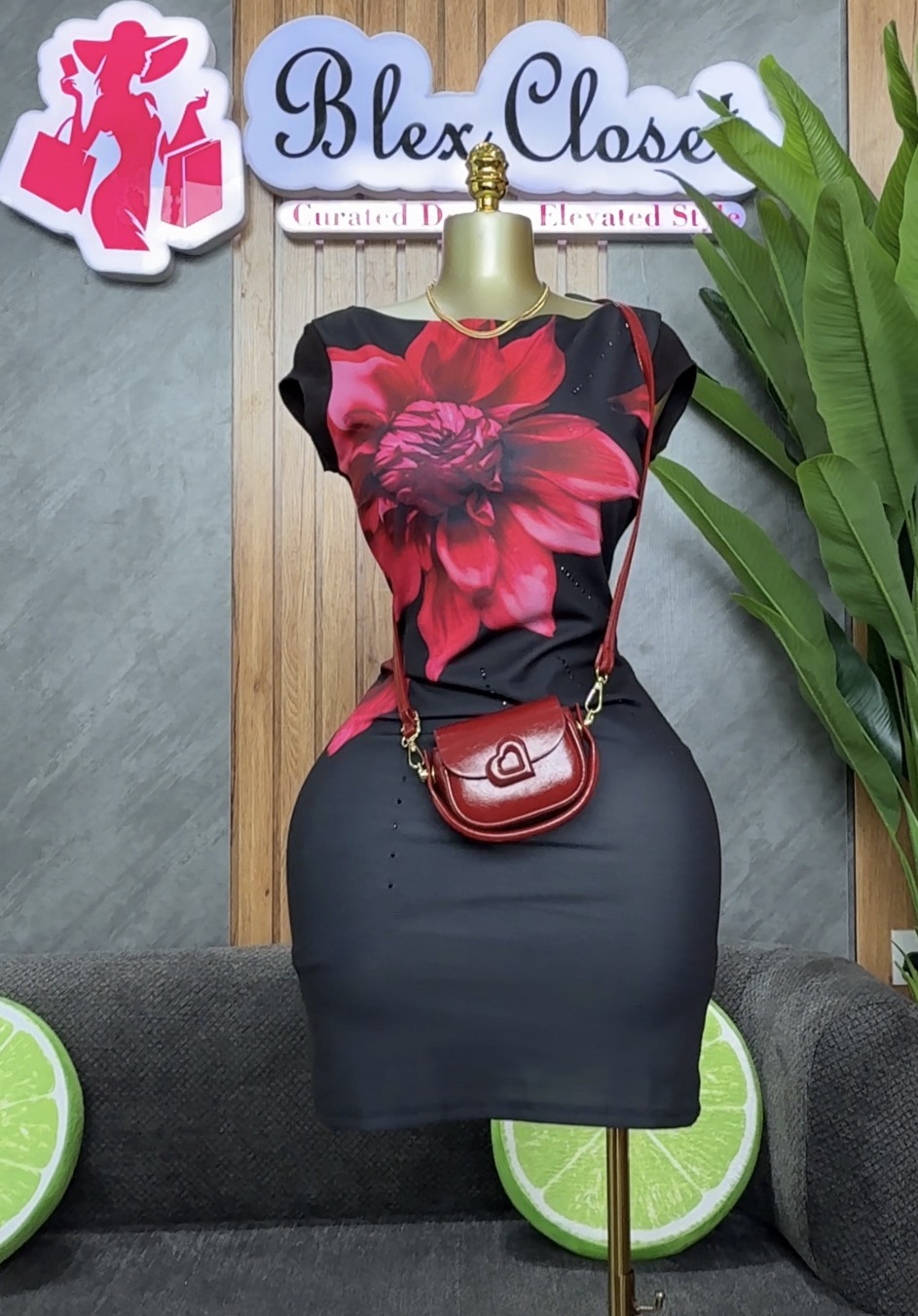 Stretchy gown 